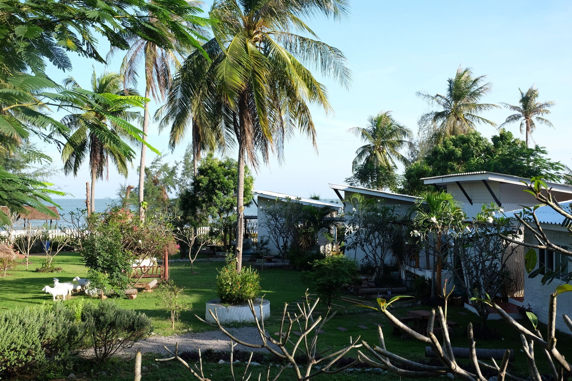 Pranburi Delight Resort Ban Na Pom Exterior photo